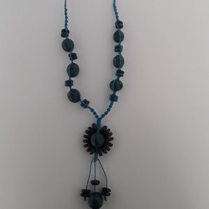 Beautiful tagua necklace.(code:ACPR-N-004)